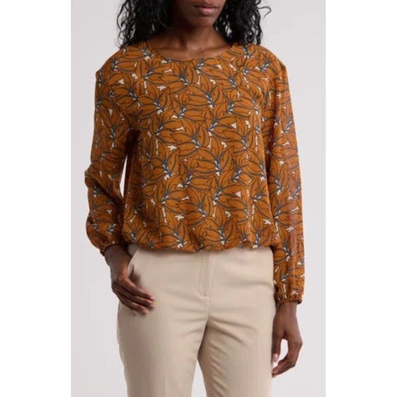 Pleione Tops - NORDSTROM Pleione Blouse Size XS Top Bubble Hem Caramel Iris Print SHIRT CAREER‎
